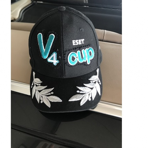 Eset V4 Cup šiltovka